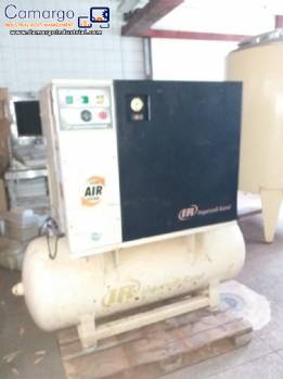 Screw air compressor Ingersoll Rand