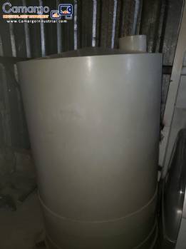 Grabe 2000 L industrial plastic tank made of polypropylene polymer