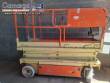 JLG scissor lift platform