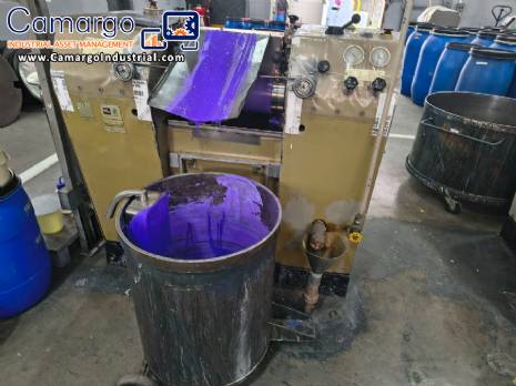Oliver + Battle three-cylinder roller refiner mill for paints, varnishes, and pigments, 150 liters.