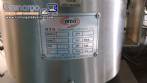 Container and capper bottle dropper and cap Prom�quina