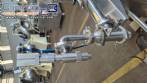 Semi-automatic filling machine for liquids