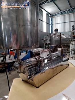 Pasty filling machine in polished stainless steel 304