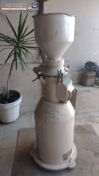 Meteor Model H-2 corundum disc mill