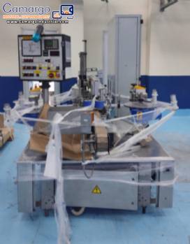 Linear labeling machine for self-adhesive labels Krones Autocol