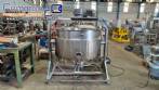Stainless steel gas cooker, 600 liters.