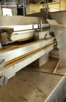 Handtmann VF 520 vacuum filler and handtmann 242 linker with full hanging system