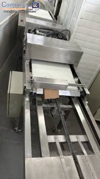 Stainless steel laminator/divider with automatic tray loading (LEP)