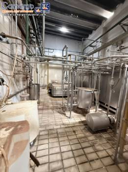 UHT VTIS Tetra Pak system for aseptic processing and sterilization of milk and dairy products, 13,000 liters per hour.