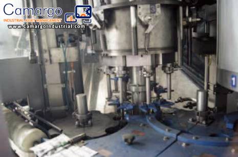 Serac rotary filling machine