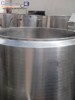 Stainless steel tank