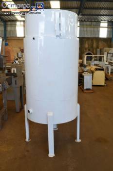 Jacketed tank 750 liters