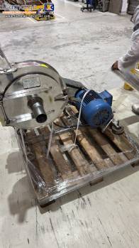 Stainless steel hammer mill, Vieira brand, 7.5 HP.