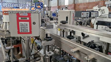 Prolabel double-head labeling machine for flat bottles