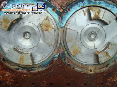 Extruder for the production of SOAP Extruder for the production of SOAP