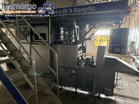 Tetra Pak TBA 8 aseptic filling machine for Tetra Brik carton packaging. Tetra Pak TBA 8 aseptic filling machine for Tetra Brik carton packaging.